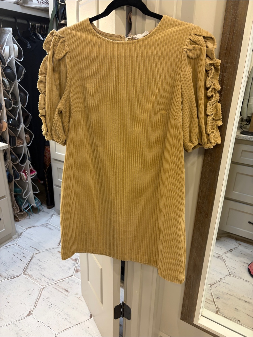 Women's Mustard Yellow Corded Puff-Sleeve Tunic